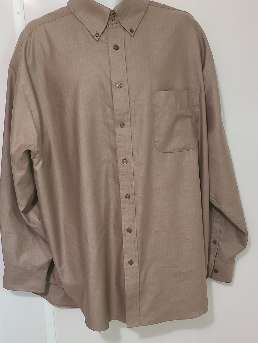 Roundtree & Yorke Taupe Button-Down Dress Shirt